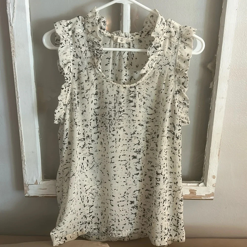Converse All Star Ruffle sleeve Tank in Black and White Crepe XL LNC